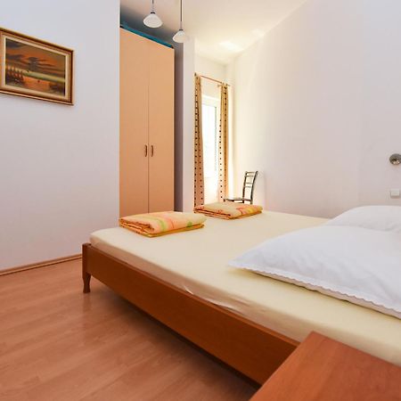 Apartments Smoky ノヴァリャ エクステリア 写真